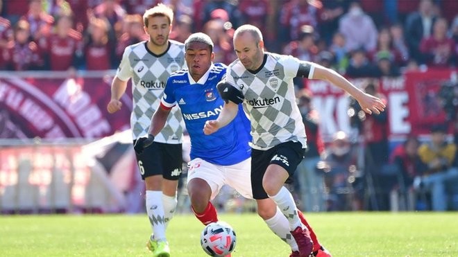 Barcelona failed to re-sign Iniesta in January - Bóng Đá