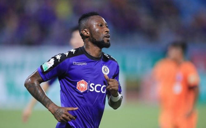 TRỰC TIẾP Sanna Khánh Hoà 0-0 CLB Hà Nội (H2): Quang Hải sút phạt nguy hiểm - Bóng Đá