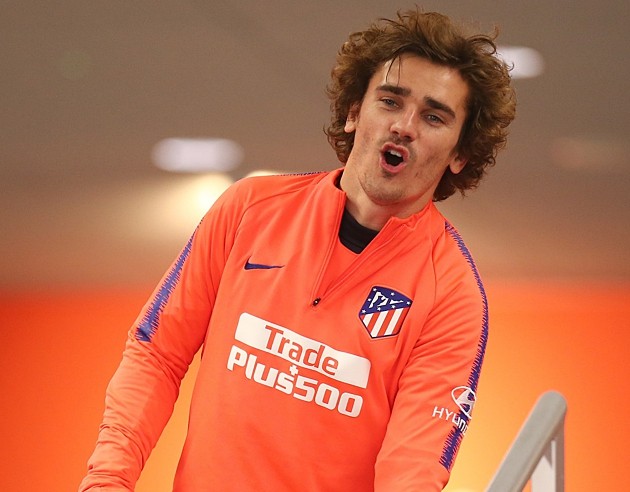 Ảnh Simeone tập luyện cùng Atletico - Bóng Đá