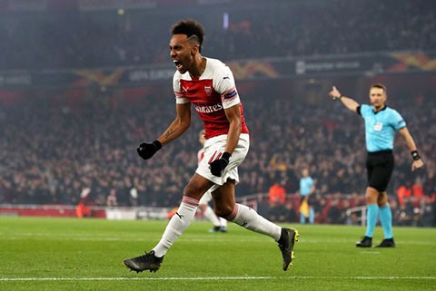 Aubameyang gặp công chúa Wakanda - Bóng Đá