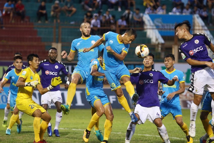 Vòng 5 V-League: HAGL tìm ánh sáng cuối đường hầm, nổi lửa ở Gò Đậu - Bóng Đá