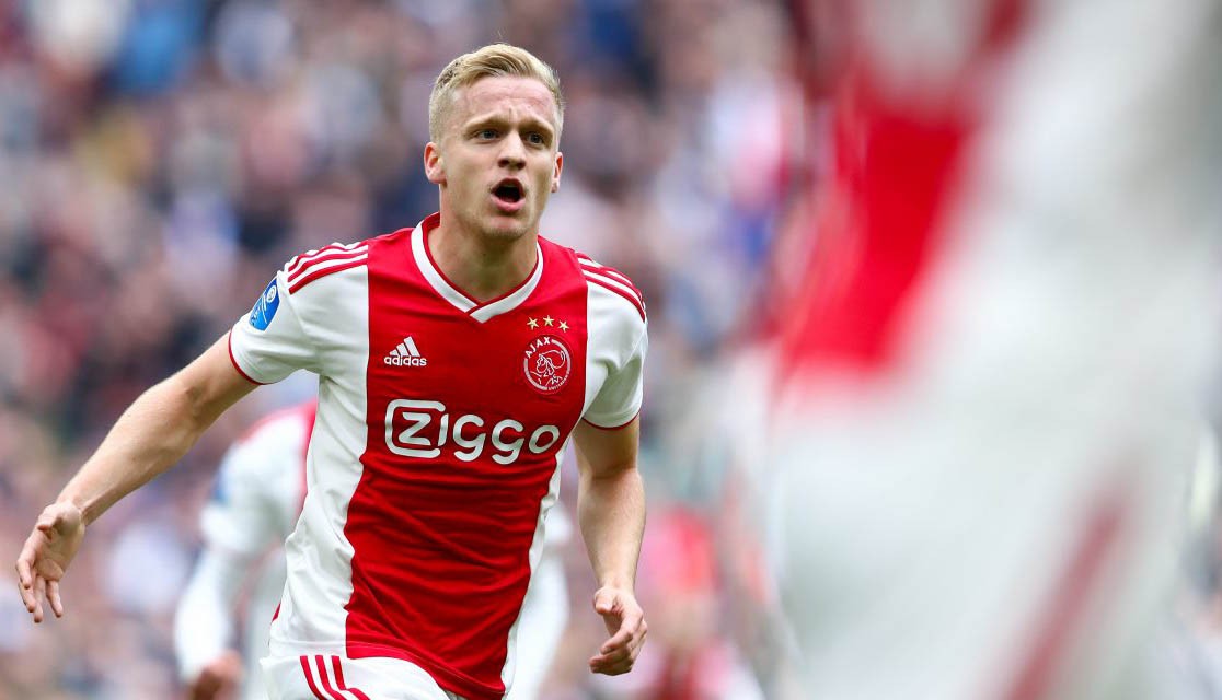 Van de Beek denies agreeing to join Real Madrid - Bóng Đá
