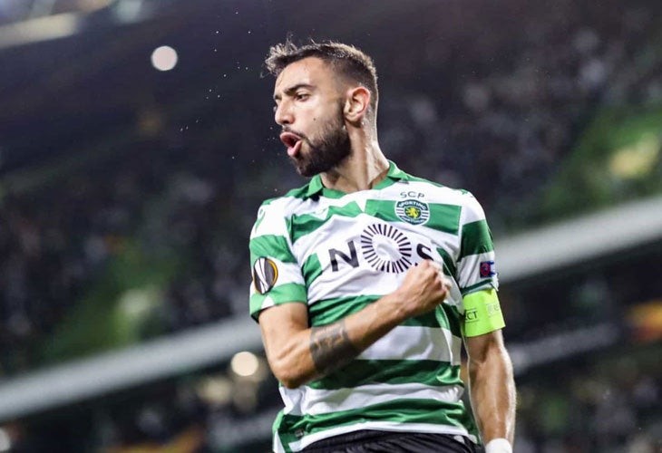 Barcelona could beat Manchester United to potential £50m transfer in complicated deal involving Valencia loan - Bóng Đá