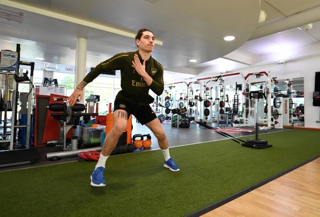 Ars tập - Bóng Đá