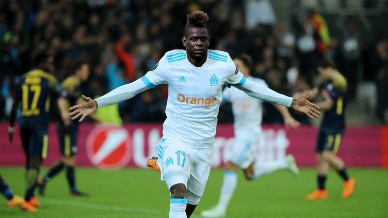 “Siêu quậy” Balotelli đáp trả tin đồn trở về Italia thi đấu - Bóng Đá