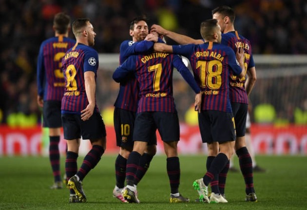Barca cứ như thế này, 