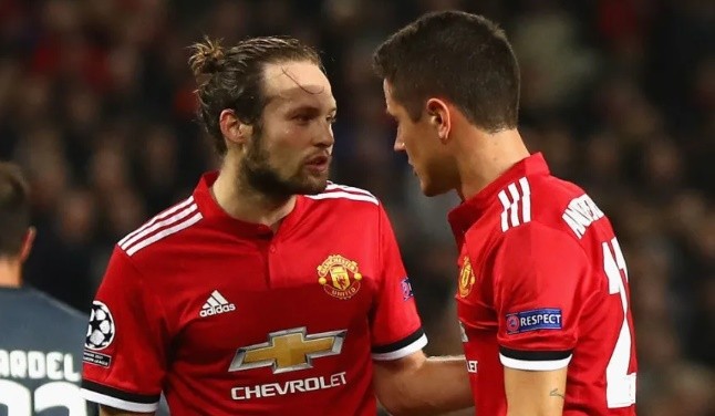 PSG bỏ Herrera, xúc Blind - Bóng Đá