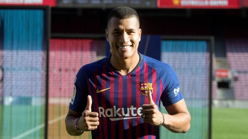 Điểm danh 10 cái tên có thể rời Barca: 