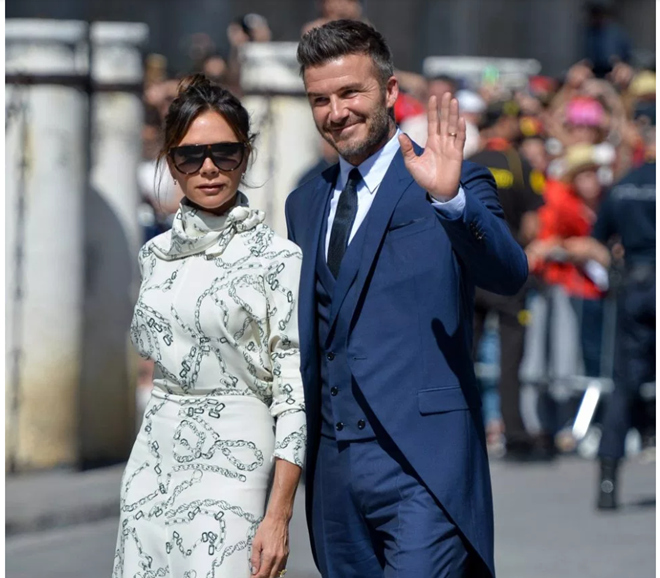 Ronaldo du lịch cùng Georgina trong ngày cưới của Ramos - Bóng Đá