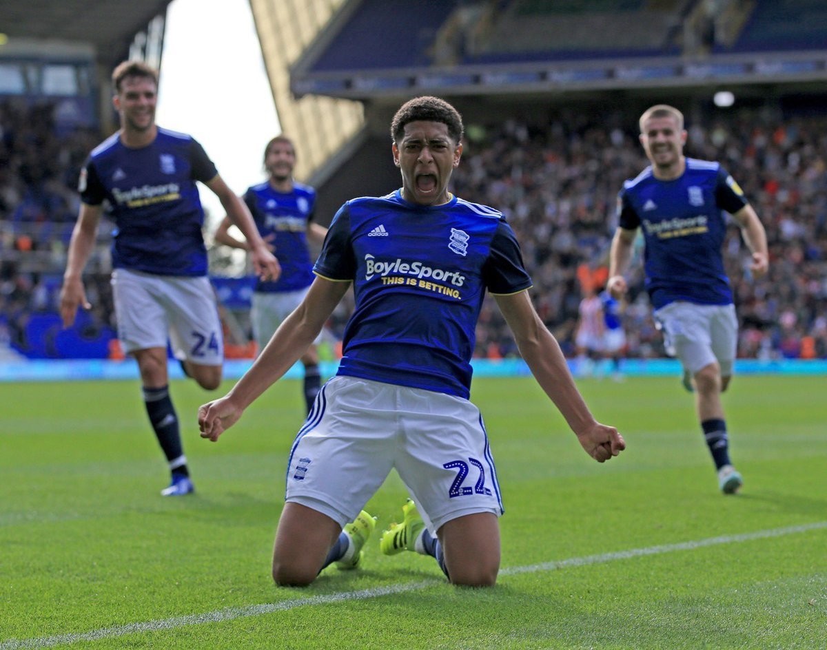 United are willing to pay in excess of £30m for Birmingham City's 16-year-old midfielder Jude Bellingham - Bóng Đá
