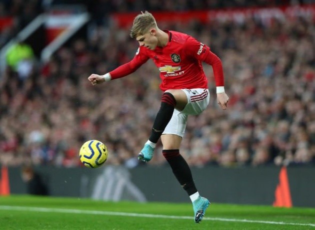 Hạ Wolves, Man Utd phát hiện ra 