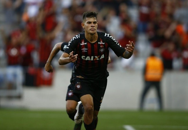 Chelsea theo dõi bruno guimaraes - Bóng Đá