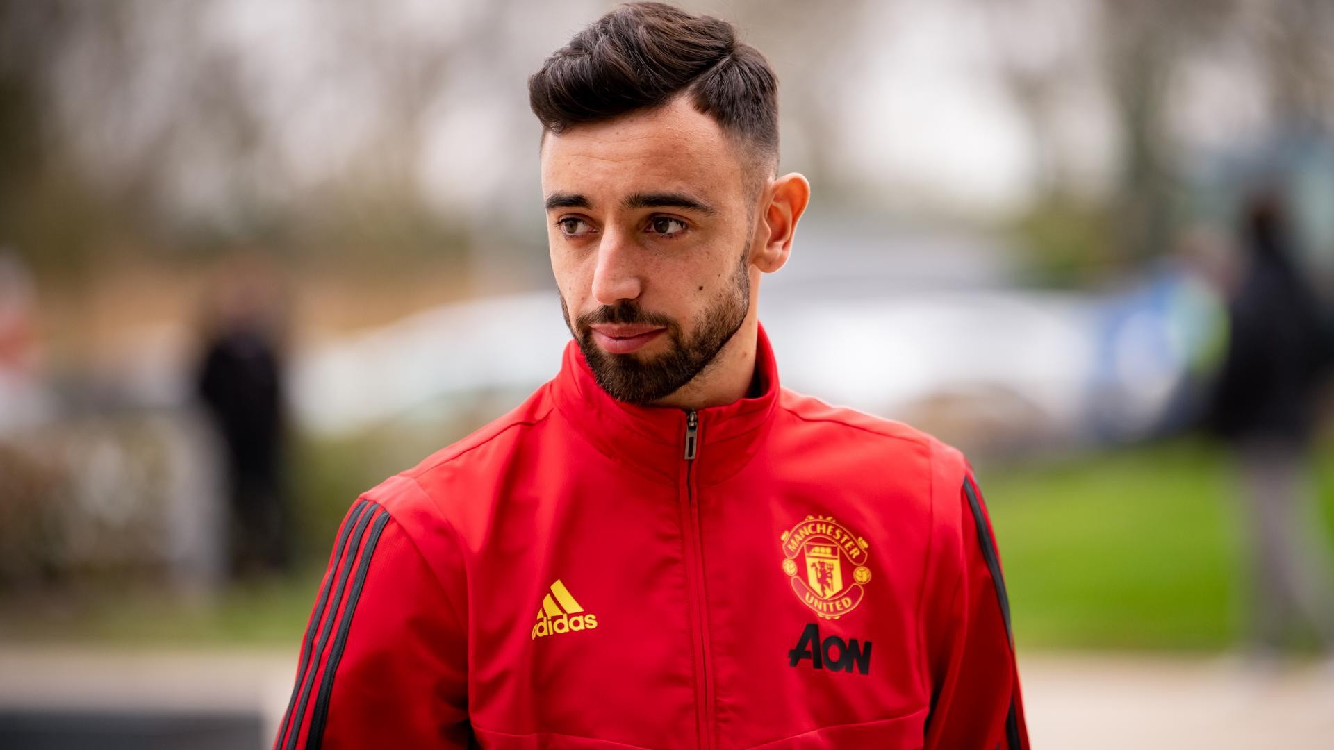 berbatov on Bruno Fernandes - Bóng Đá