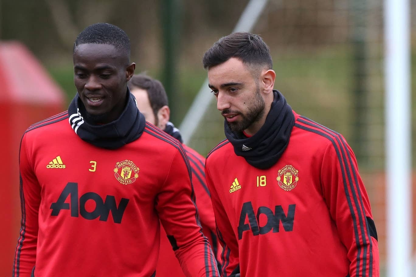 Ảnh Fernandes có buổi Man Utd tập luyện đầu tiên - Bóng Đá