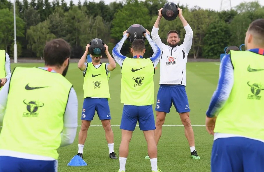 Giroud nói gì khi gia hạn với Chelsea? - Bóng Đá