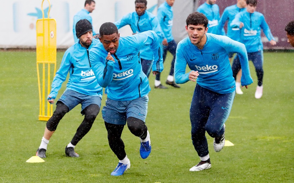 Barca tập - Bóng Đá