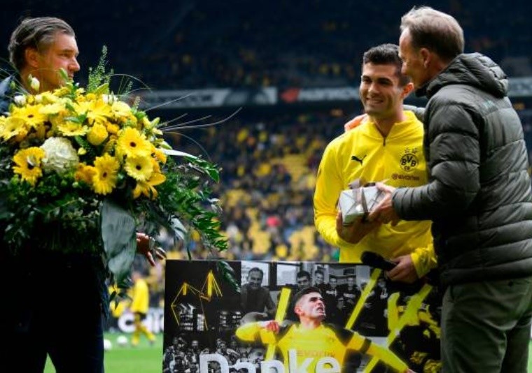 Ảnh Pulisic ghi bàn chia tay Dortmund - Bóng Đá