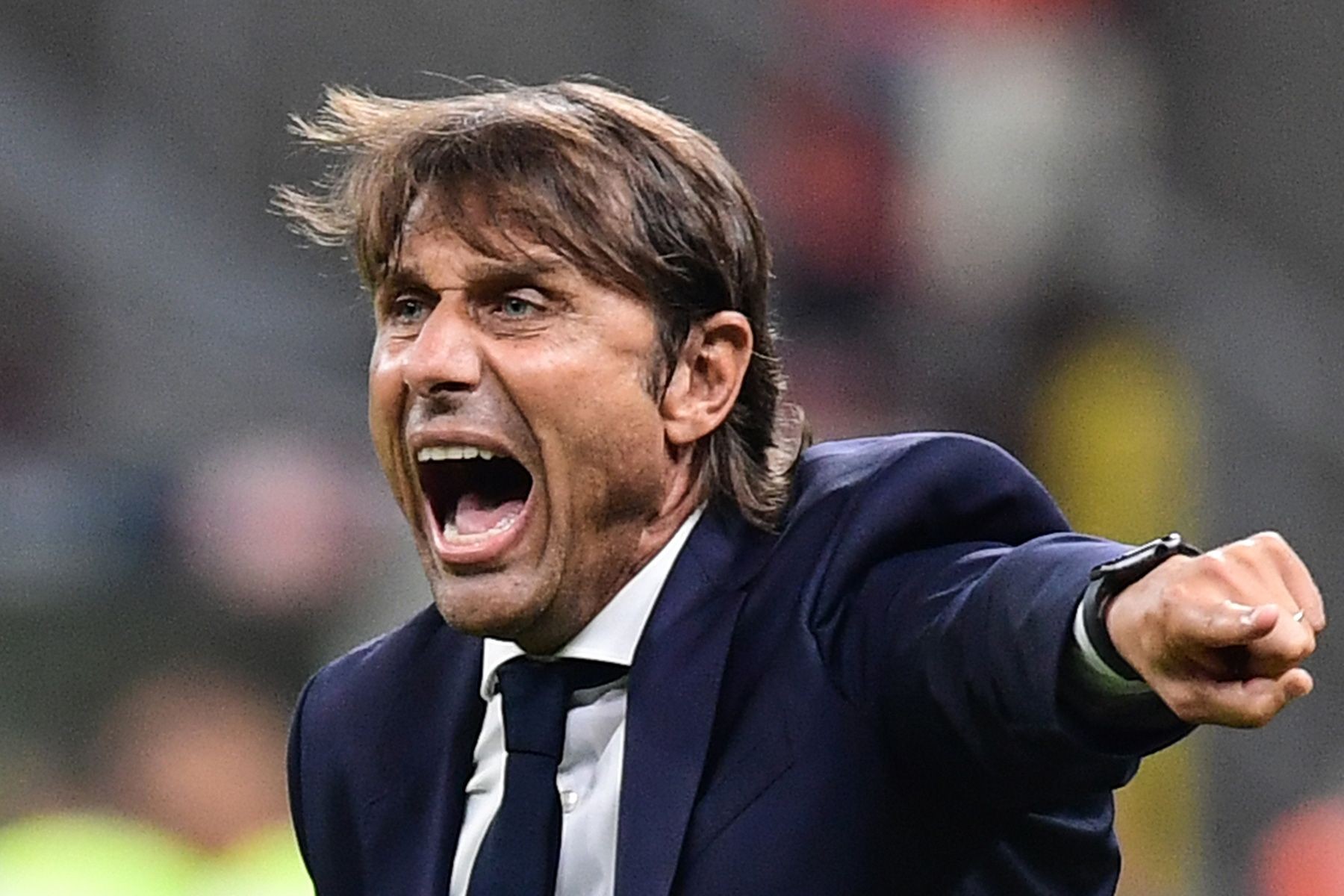 three possible players Inter could sign, according to La Gazzetta dello Sport. They are Christian Eriksen, Ashley Young or Olivier Giroud. - Bóng Đá