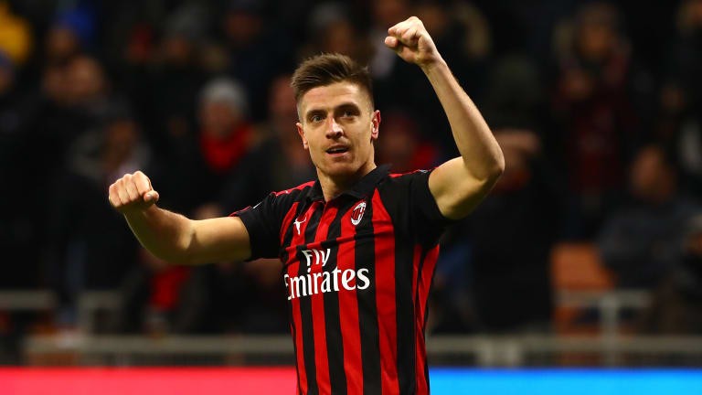 Sky Sports Reporter suggests Jovic and Piatek are options for Chelsea this window - Bóng Đá