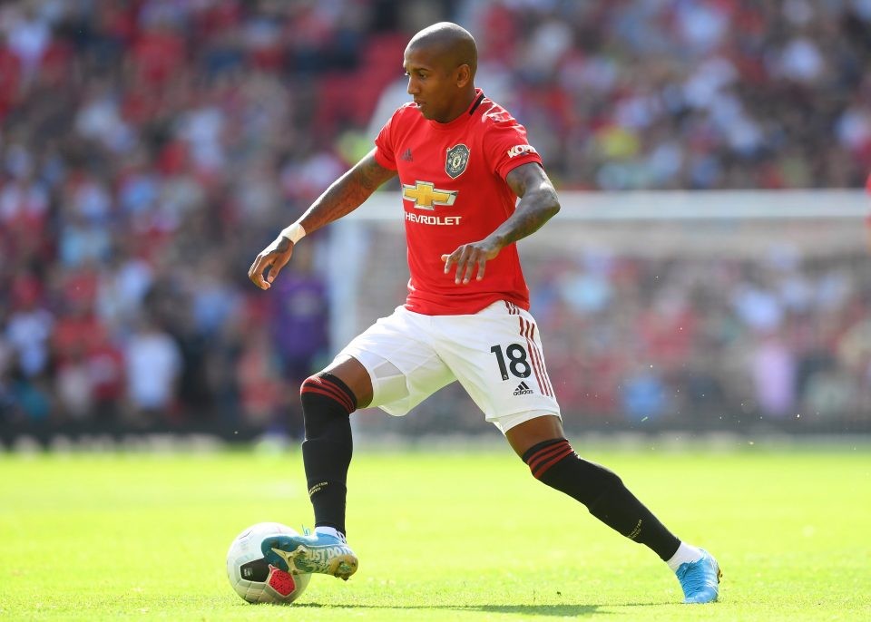 three possible players Inter could sign, according to La Gazzetta dello Sport. They are Christian Eriksen, Ashley Young or Olivier Giroud. - Bóng Đá