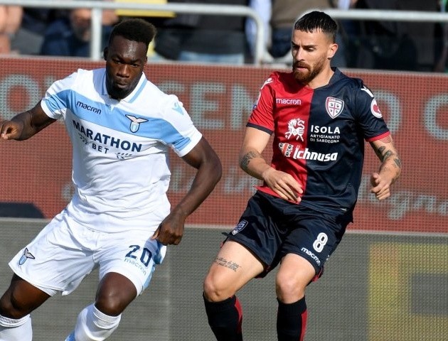 Nghẹt thở vượt qua Cagliari, Lazio - Bóng Đá