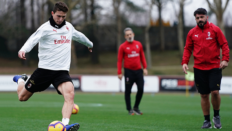 HLV AC Milan bất ngờ lên tiếng về “món hàng hớ” từ Juventus - Bóng Đá
