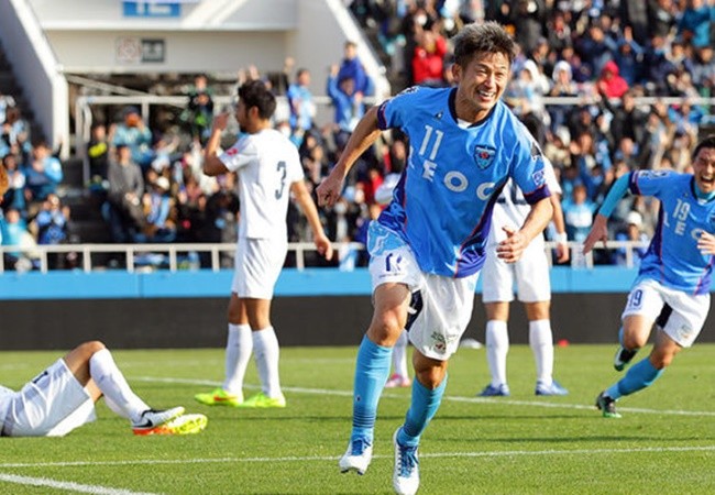 Kỳ diệu 'anh kết nghĩa' của Tuấn Anh: 52 tuổi vẫn cực 'sung' - Bóng Đá