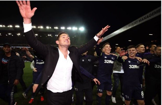 Chùm ảnh về John Terry và Frank Lampard (The Sun) - Bóng Đá