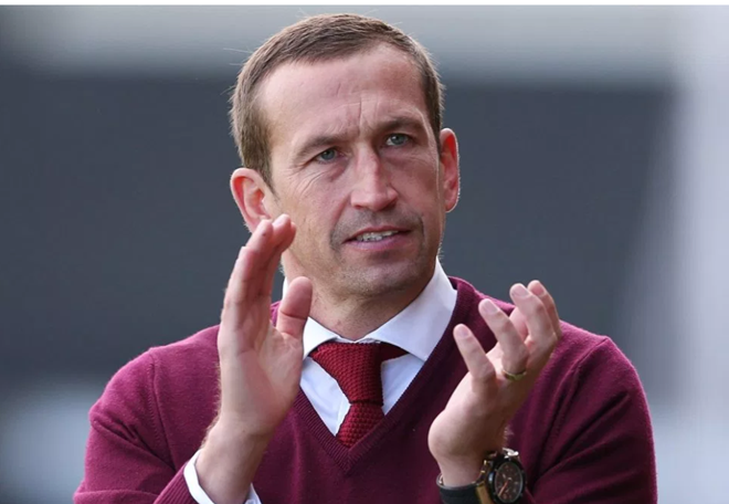 Danh thủ Justin Edinburgh qua đời ở tuổi 49 (The Sun) - Bóng Đá