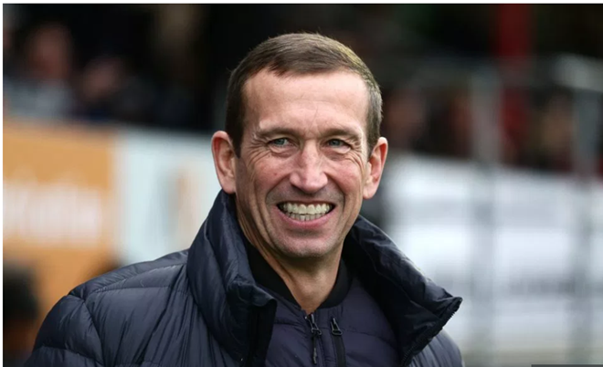 Danh thủ Justin Edinburgh qua đời ở tuổi 49 (The Sun) - Bóng Đá