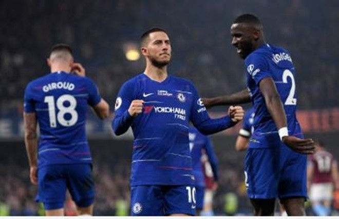 Hazard solo tựa Messi, Chelsea trở lại top 3 Premier League - Bóng Đá