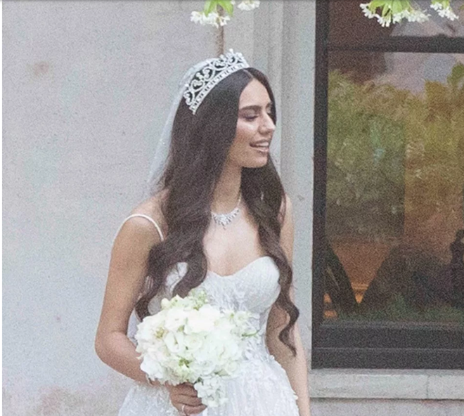 Hình ảnh đám cưới của Mesut Ozil (The Sun) - Bóng Đá