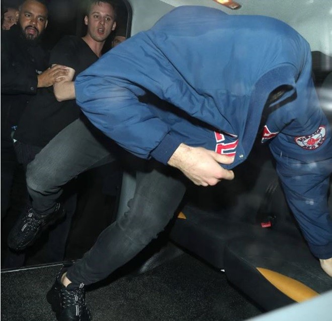 Barkley và Drinkwater đi hộp đêm - Bóng Đá