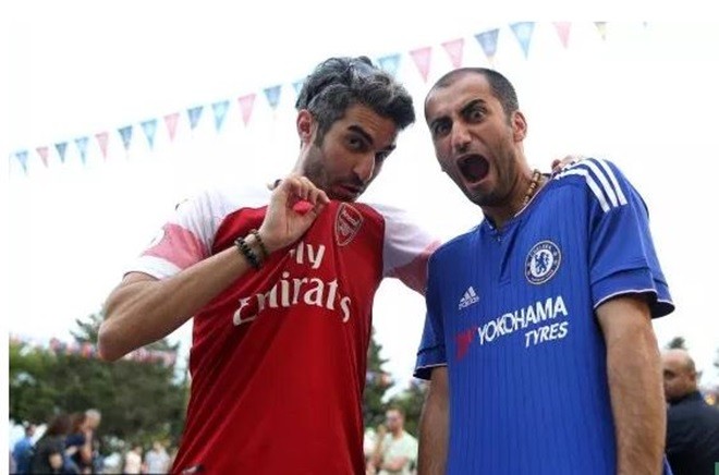 Fan Arsenal và Chelsea tại Baku (The Sun) - Bóng Đá