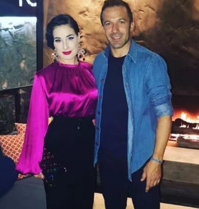 Del Piero có cuộc sống sang chảnh ở LA  - Bóng Đá
