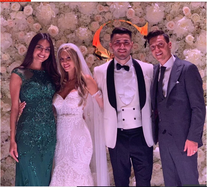 Henrikh Mkhitaryan làm đám cưới (The Sun) - Bóng Đá