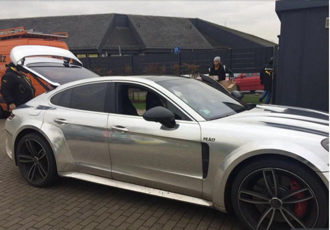 bộ sưu tập siêu xe của Aubameyang - Bóng Đá