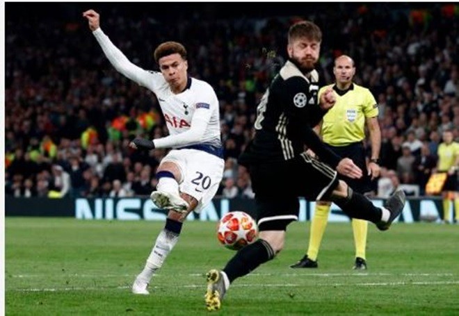 TRỰC TIẾP Chelsea 1-1 Frankfurt: Sát thủ Jovic lên tiếng (H2) - Bóng Đá