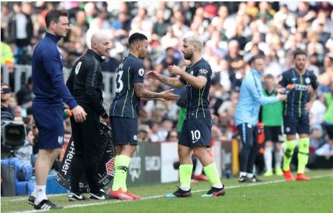 TRỰC TIẾP Fulham 0-2 Man City: Aguero rời sân (H2) - Bóng Đá