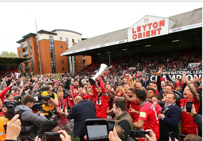 Danh thủ Justin Edinburgh qua đời ở tuổi 49 (The Sun) - Bóng Đá