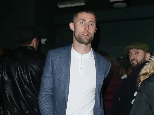 Barkley và Drinkwater đi hộp đêm - Bóng Đá