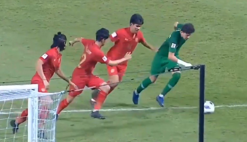 U23 Thái Lan bị trọng tài xử ép? Hãy hỏi David Luiz! - Bóng Đá