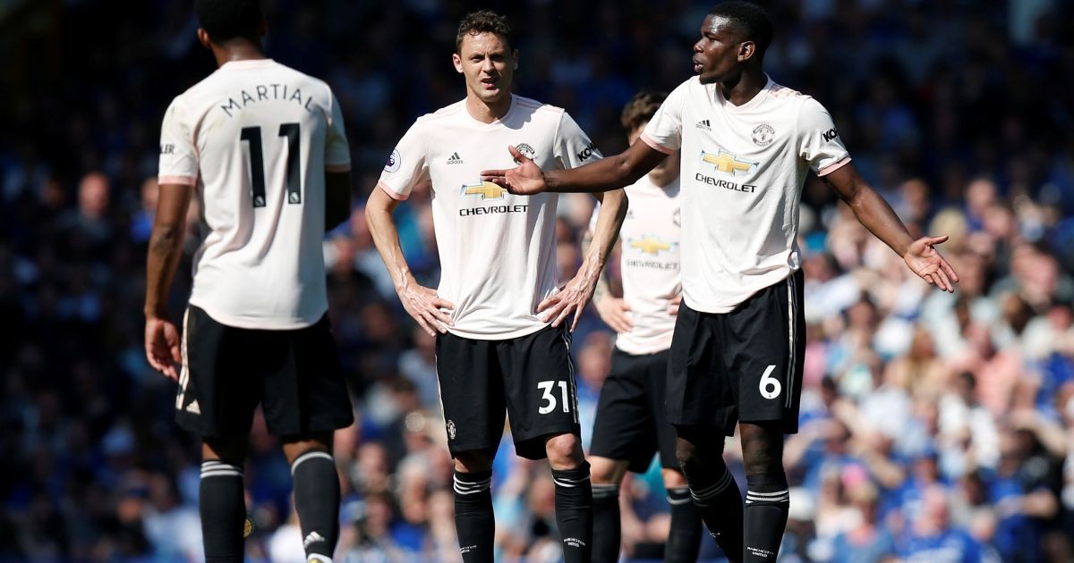 Lộ diện 4 'cừu đen' M.U bị Rooney vạch mặt trên mạng xã hội - Bóng Đá