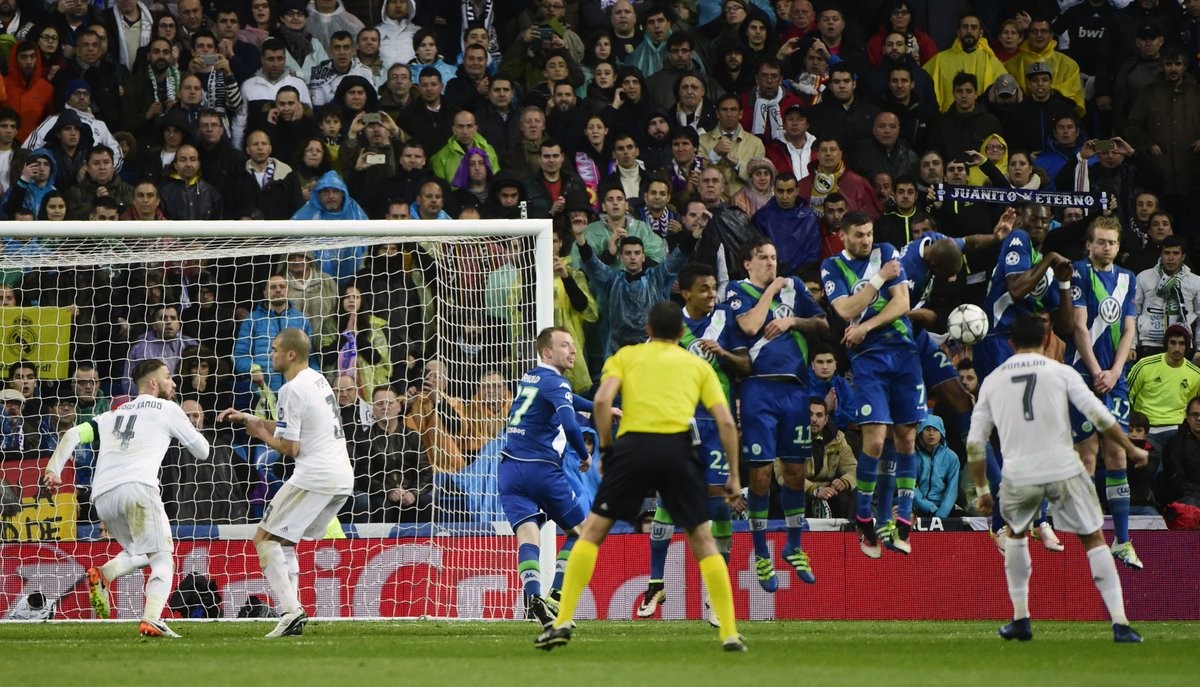 Ronaldo sẽ biến Atletico thành Bầy sói tại Juventus 