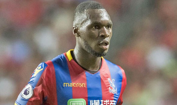 5 cái tên đang chơi tại Premier League nên tìm kiếm bến đỗ mới ngay trong hè này - Bóng Đá