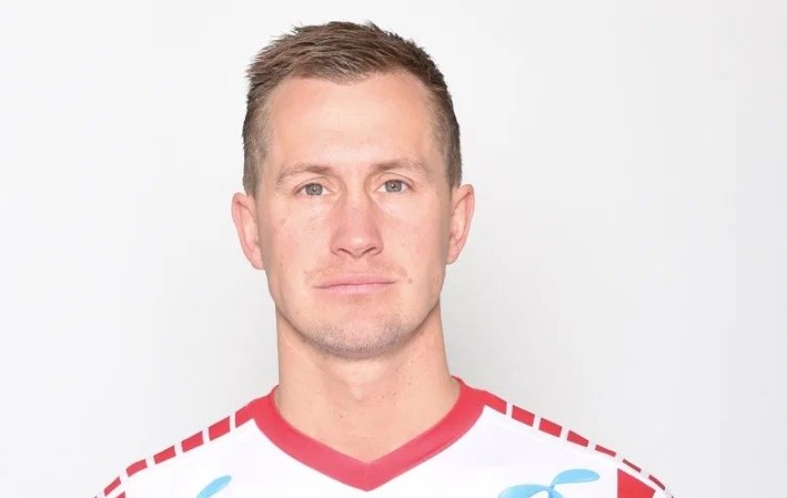 Bạn không thể tin 10 danh thủ bóng đá này vẫn còn đang thi đấu - Bóng Đá