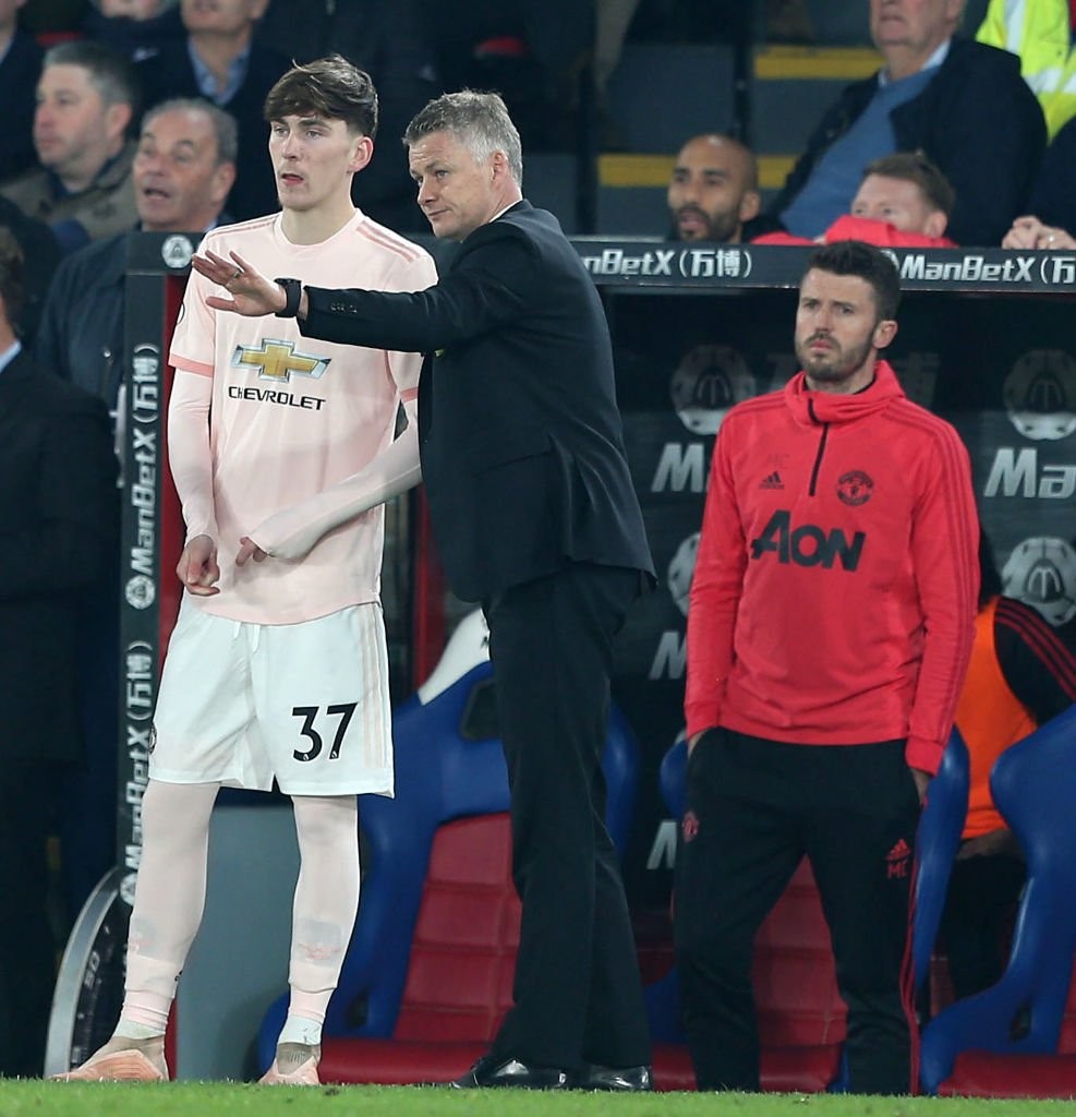 Di’Shon Bernard ký hợp đồng với Man United - Bóng Đá