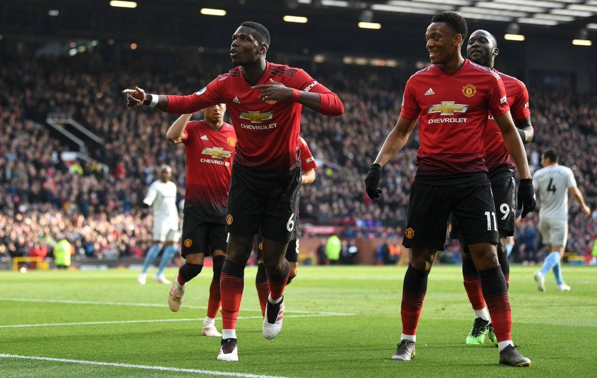 Lập cú đúp phạt đền, Pogba vẫn thua 