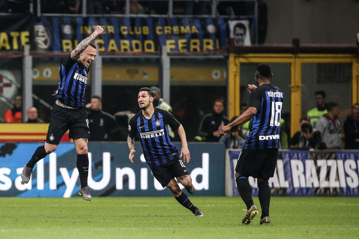 Bị Inter Milan chọc tức, Ronaldo được 2 đồng đội công kênh - Bóng Đá