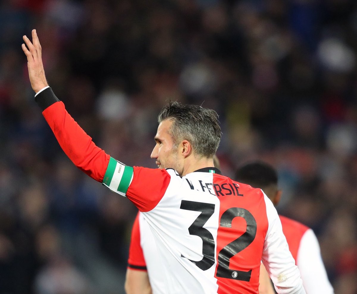 Van Persie giải nghệ - Bóng Đá